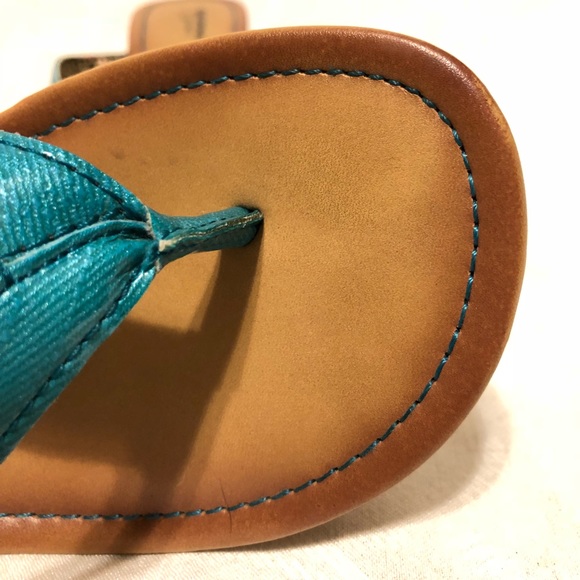 Arizona Jean Company Turquoise Floral Wedge - Picture 3 of 5